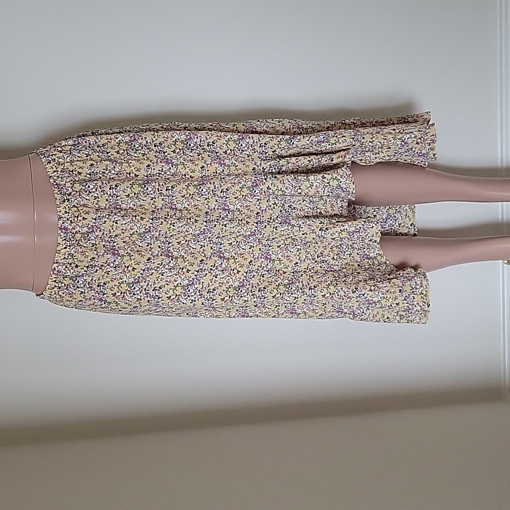 High Low Foral Skirt By Max Studio. Size M.